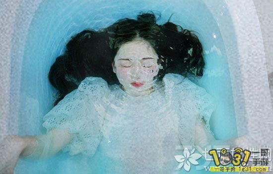 56a03b832afe8_550_0_water.jpg